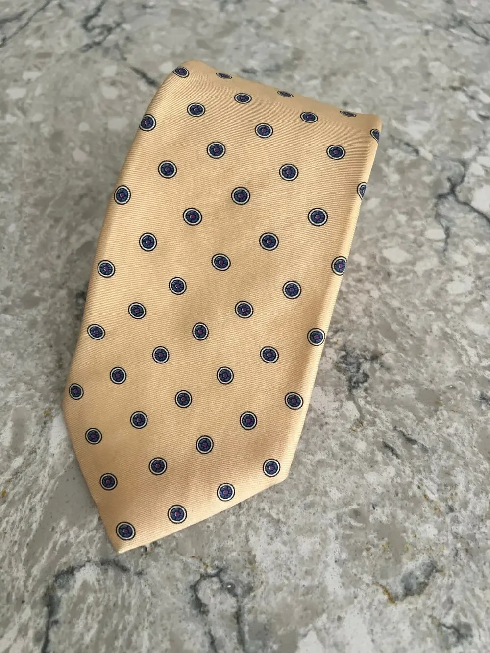 Vintage Adolfo 100% Imported Silk Men's Neck Tie Yellow w Blue Dots JL